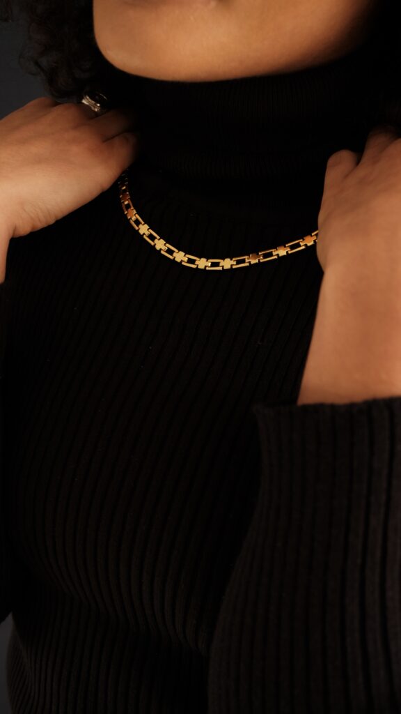 Cross Link Necklace – 18K Vermeil Gold