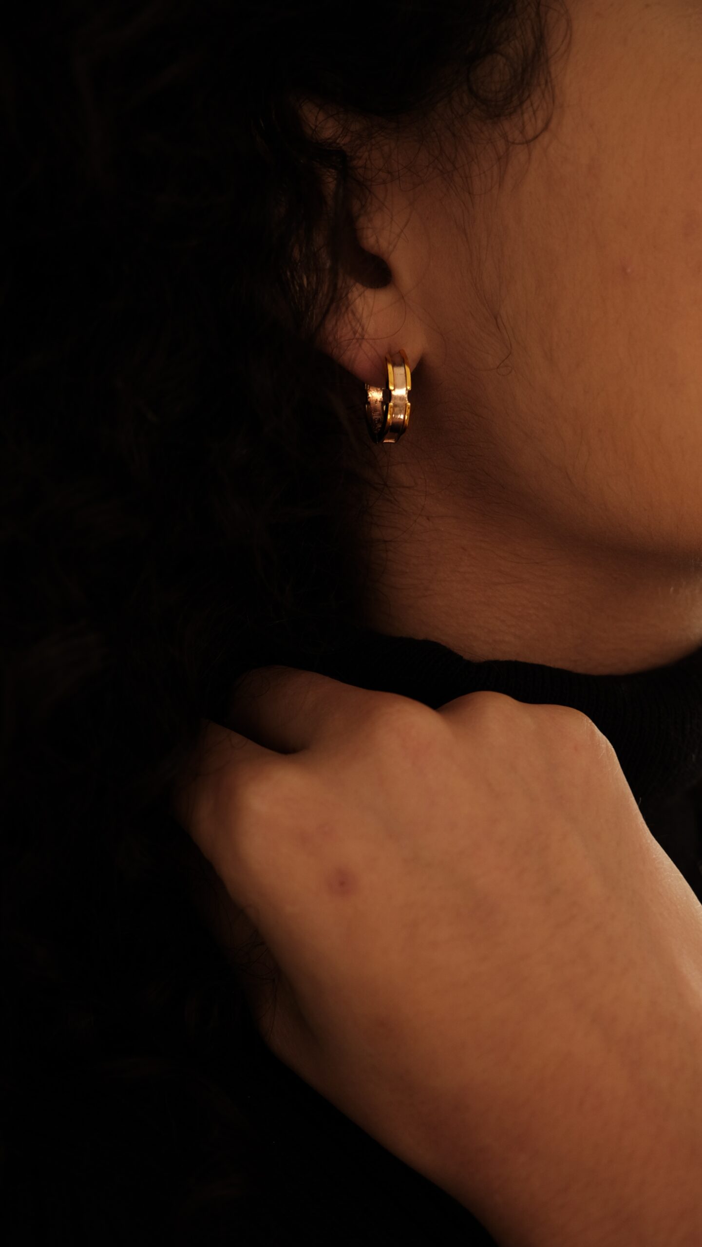 Aku Earrings  – 18K Gold