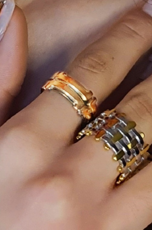 T-Crown Ring  – 18K Gold