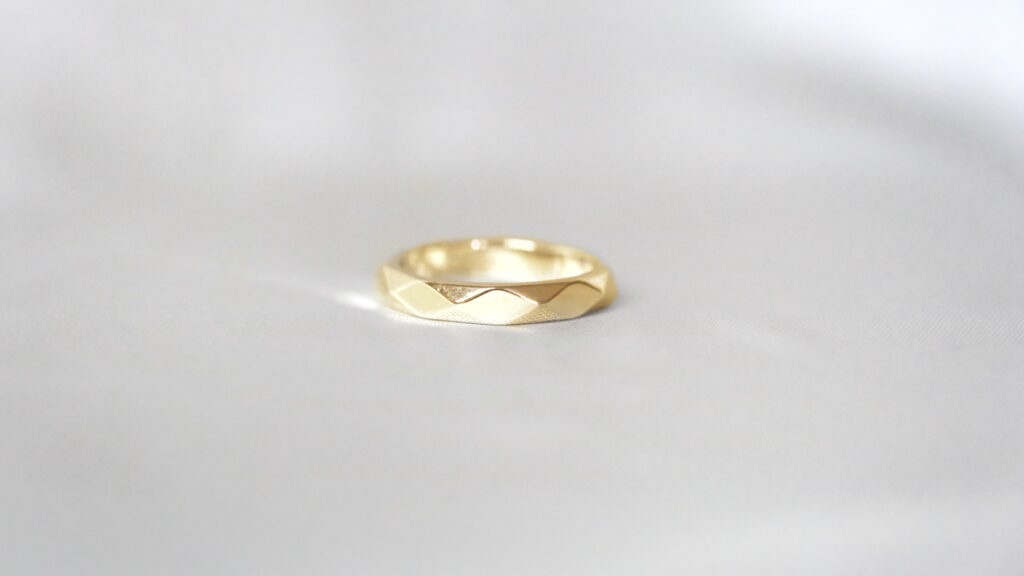 Serene Ring – 18K Gold