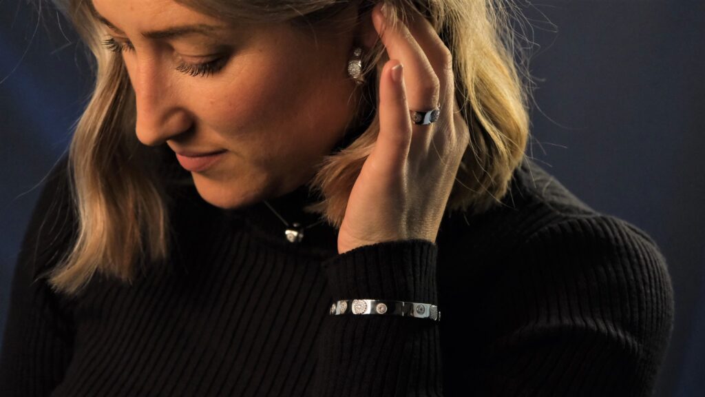 Love Bubble Earrings – Platinum