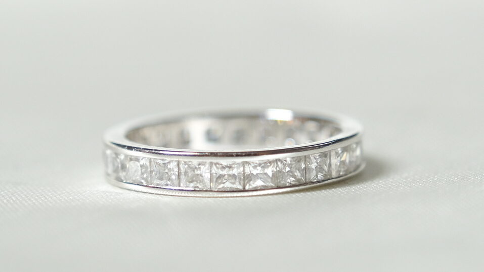 Princess Cut Ring – 18K White Gold – 1.78ct