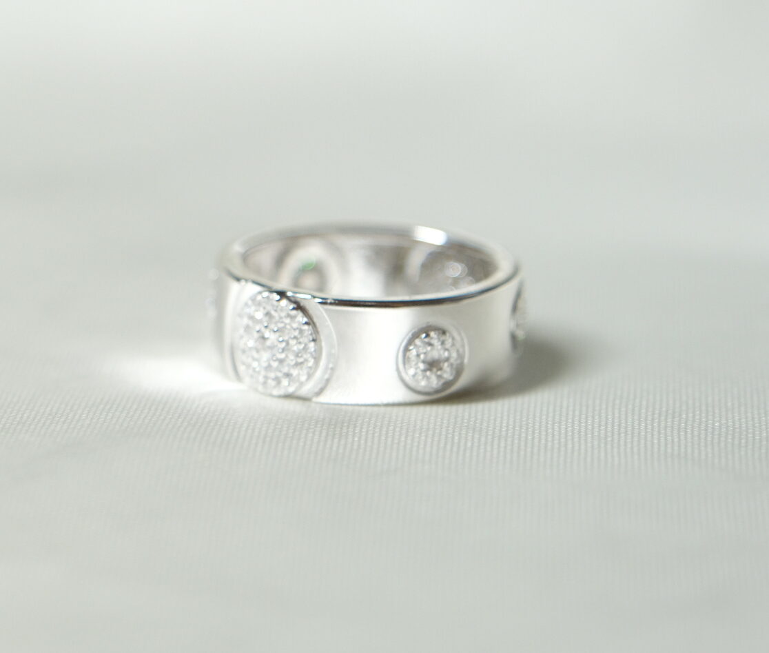 Empreinte Ring, White Gold And Diamonds - Jewelry - Categories