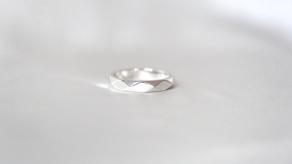 Serene Ring – Platinum
