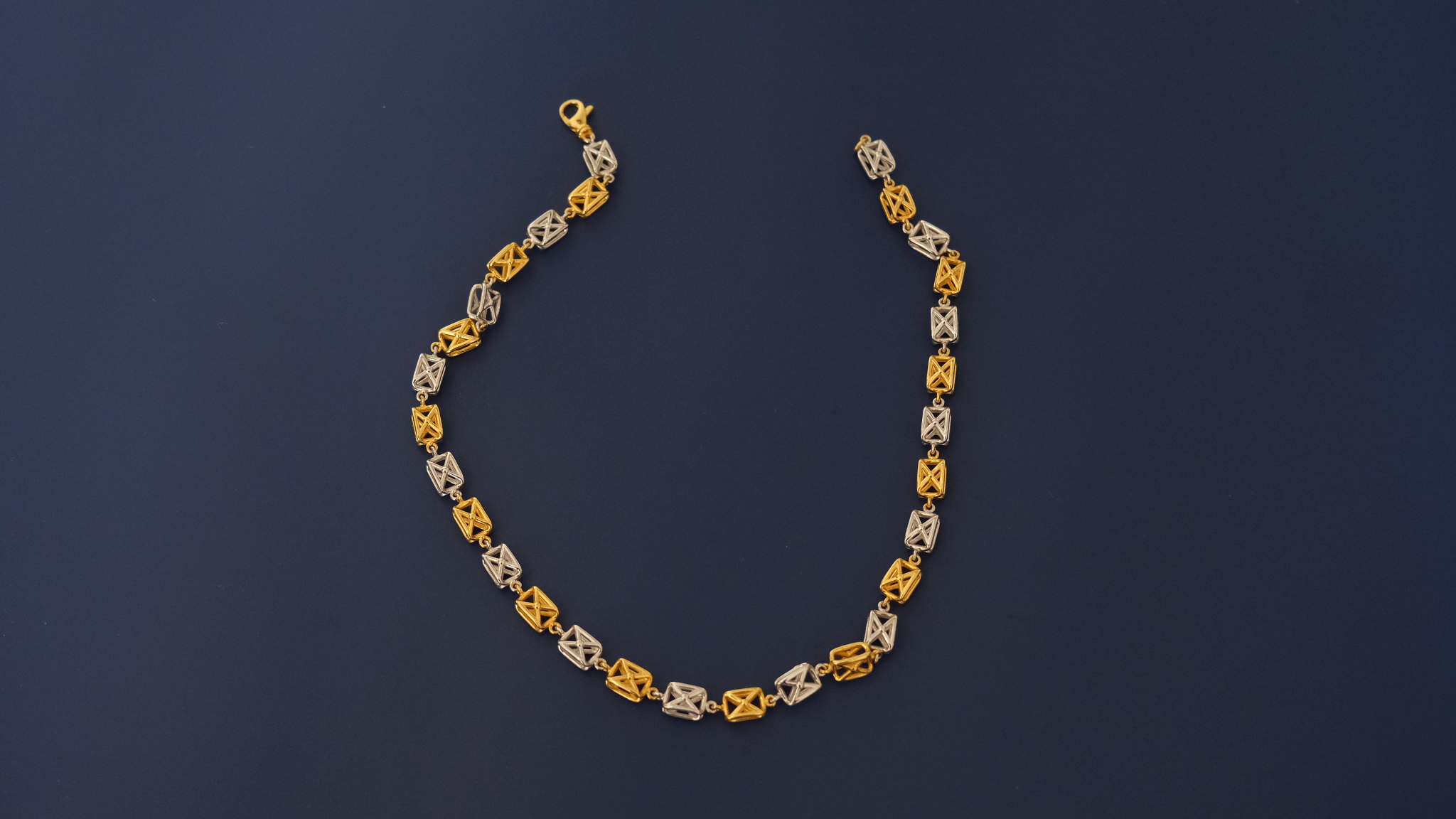 Alabaster Necklace – 18K Gold, Rhodium Plated Sterling Silver Alabaster Necklace – 18K Gold, Rhodium Plated Sterling Silver