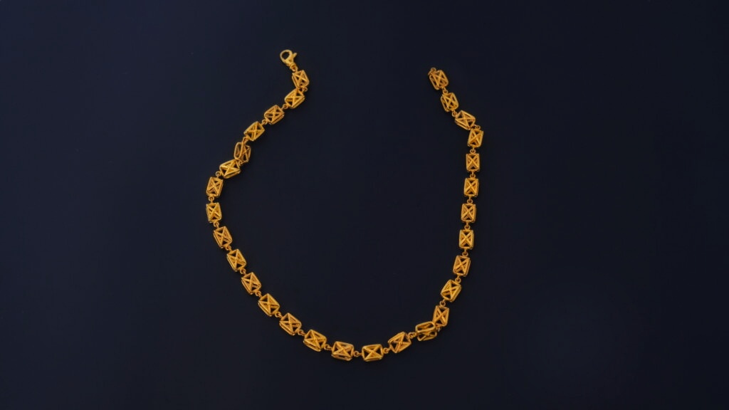 Alabaster Necklace – 18K Vermeil Gold Alabaster Necklace – 18K Vermeil Gold