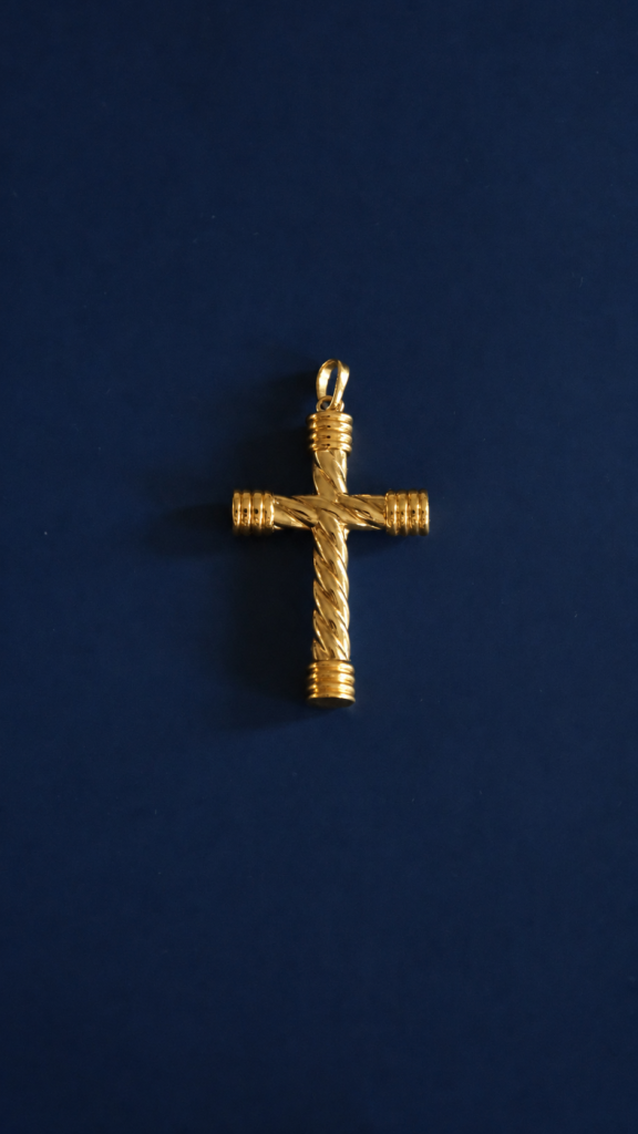 Cross Pendant – 18K Gold