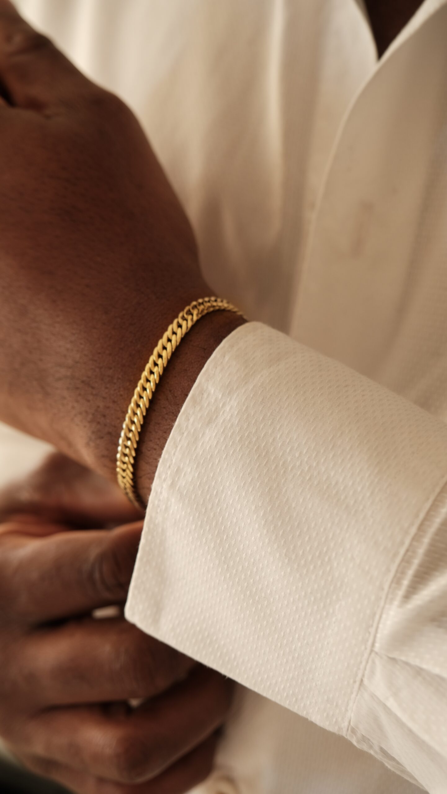 Flat Curb Chain Bracelet – 18K Gold