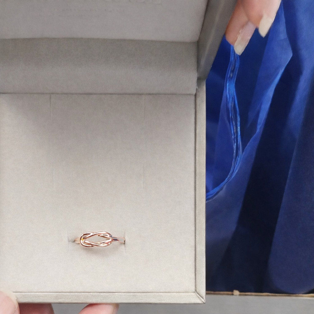 Knot Ring – 18K Rose Gold Knot Ring – 18K Rose Gold