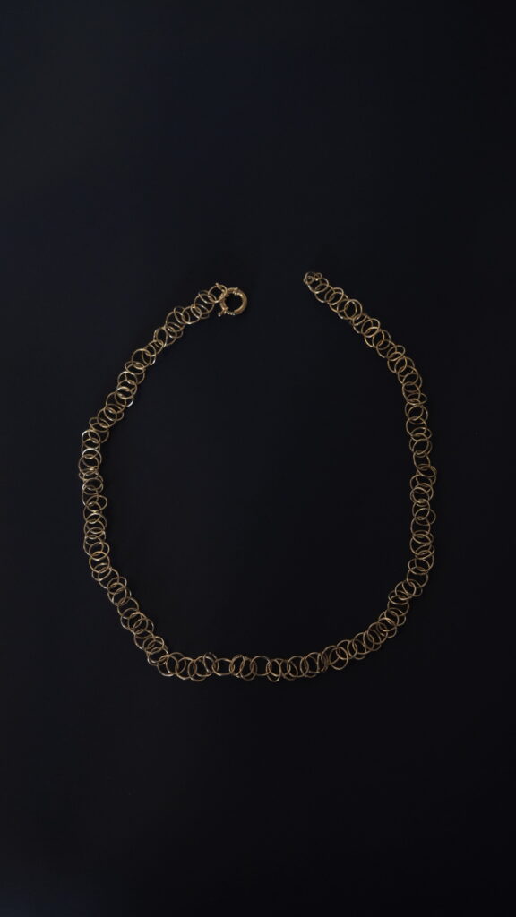 Loop Chain Necklace – Platinum