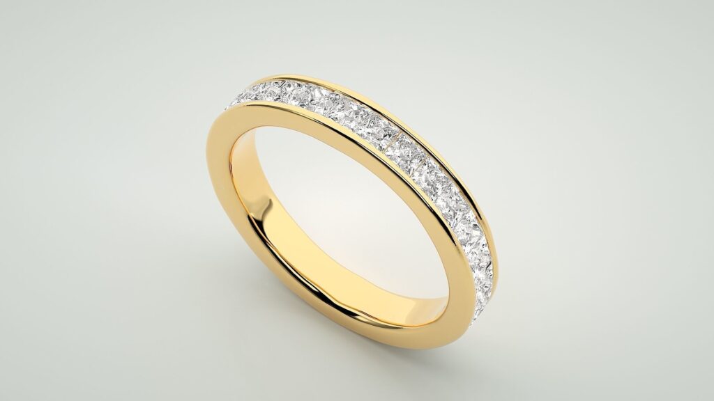Princess Cut Ring – 18K Gold – 1.78ct